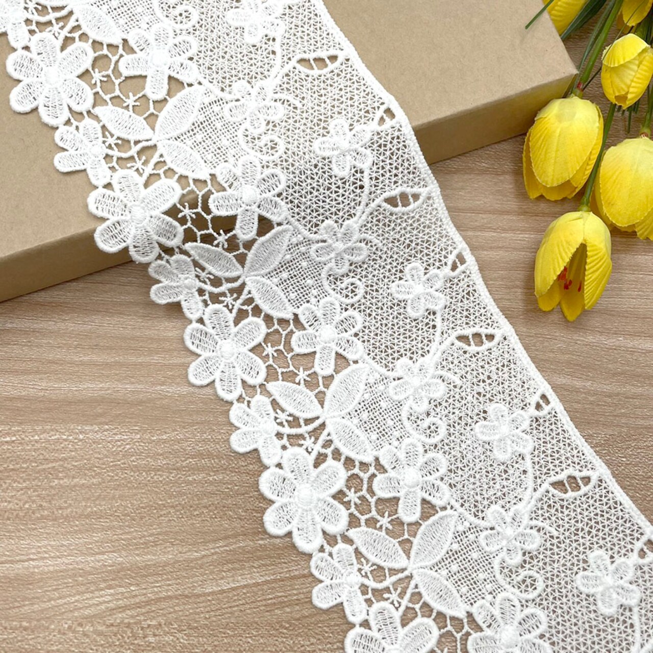 VL 6631 White Wide Venice Lace Trim Flower and leaves , 4” (102 mm) x 2 yards. perfect for DIY crafting, sewing